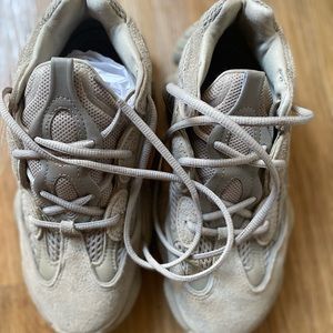 YEEZY 500 SZ 7US MEN